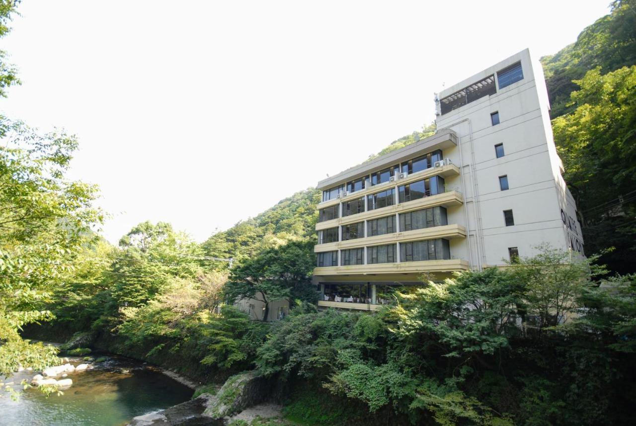 Tonosawa Quatre Saisons Hotel Hakone Buitenkant foto